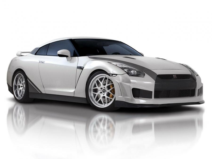  Nissan GT-R by Vorsteiner Ventross 2009 года  (фото 8 из 9)